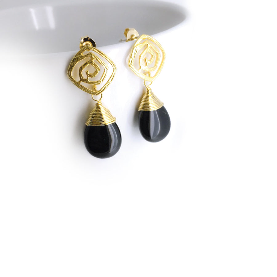 Noir Rosette | Black Onyx Earrings