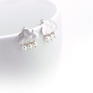Snow Clouds Earrings (Brushed Silver)